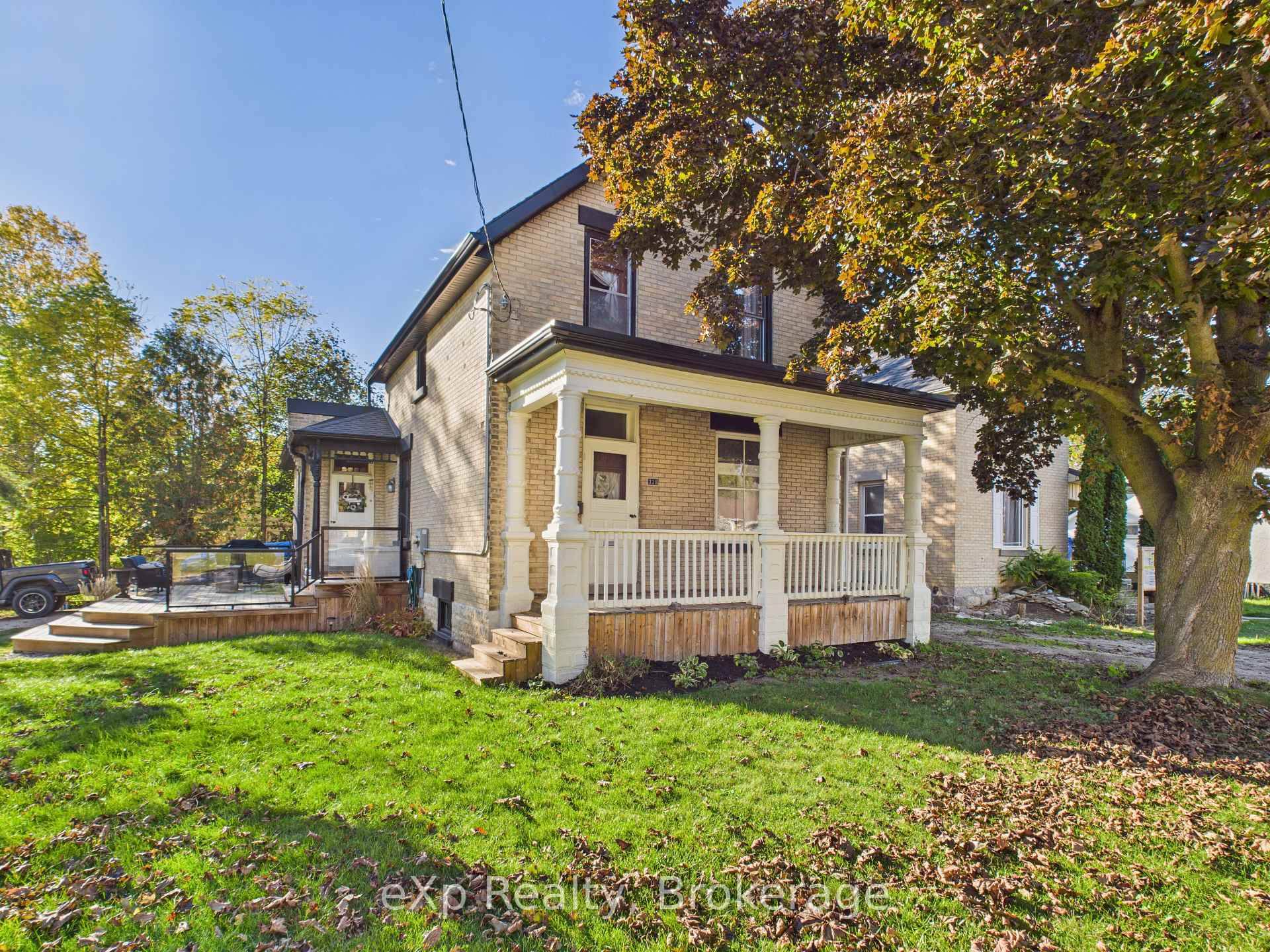 A home with heart and character, well loved and cared for, it simply shines with personality and charm in every corner.