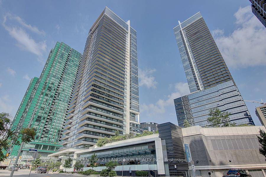 Luxurious Tridel Hullmark Centre, Spacious 1 Den Unit With Stellar South View !