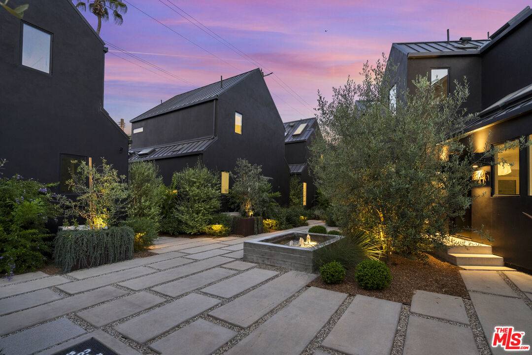 1817   Penmar Ave 1BR Marina Del Rey La