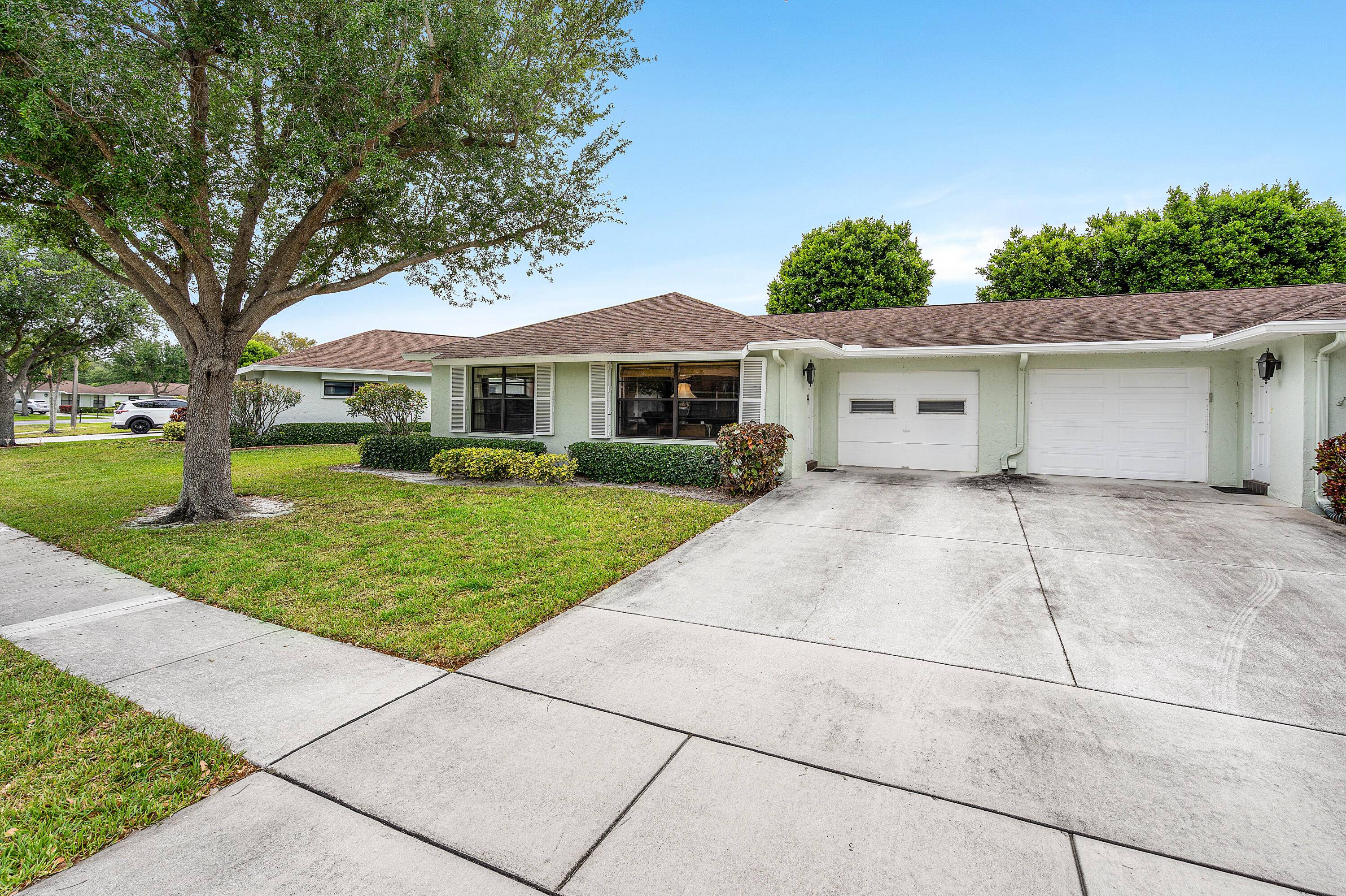 Check out this villa in a Active Community.