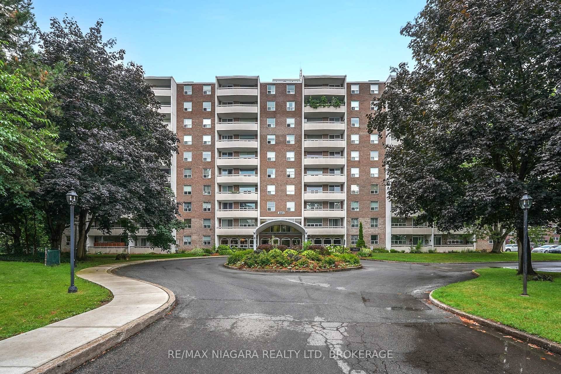 Exceptional Value at Parklands Condominiums !