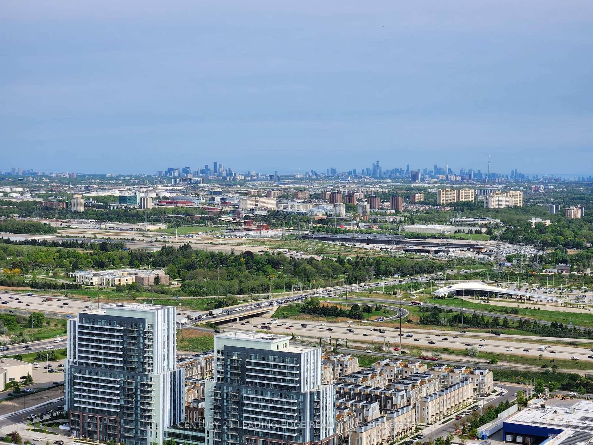 1 bedroom plus den suite offering stunning views in the vibrant core of Vaughan Metropolitan Centre, steps from the subway and YRT transit.