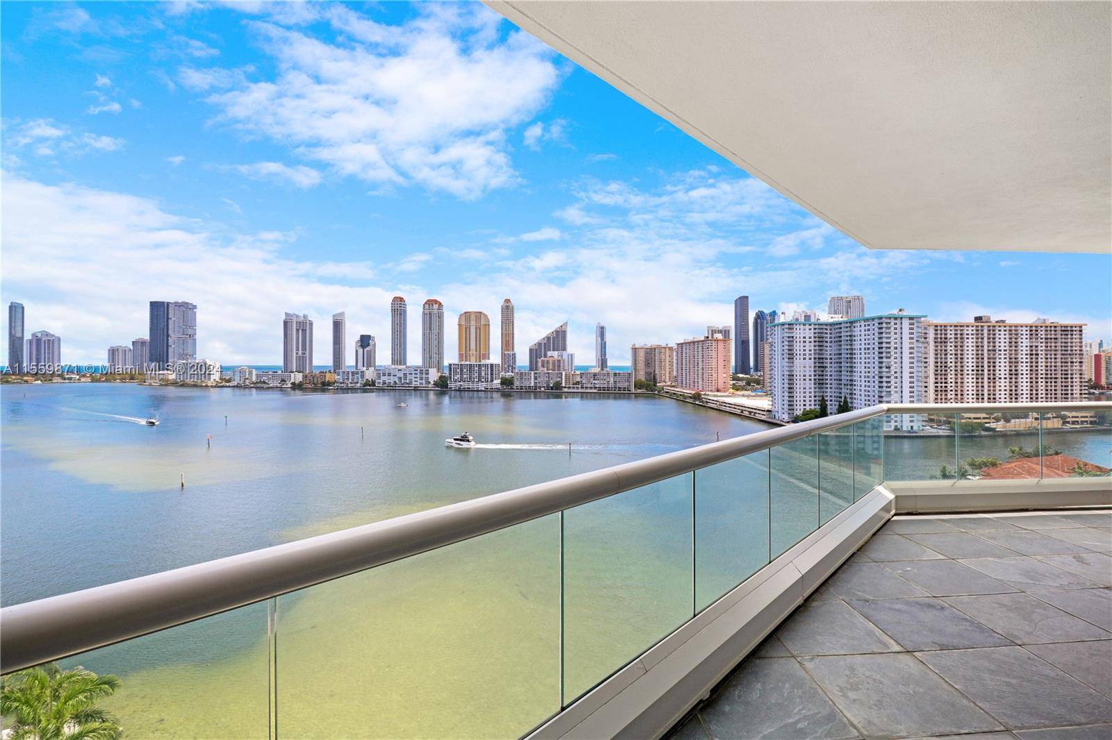 Remarkable direct ocean and intracoastal views from this 3 Bedrooms 3 bath residence.