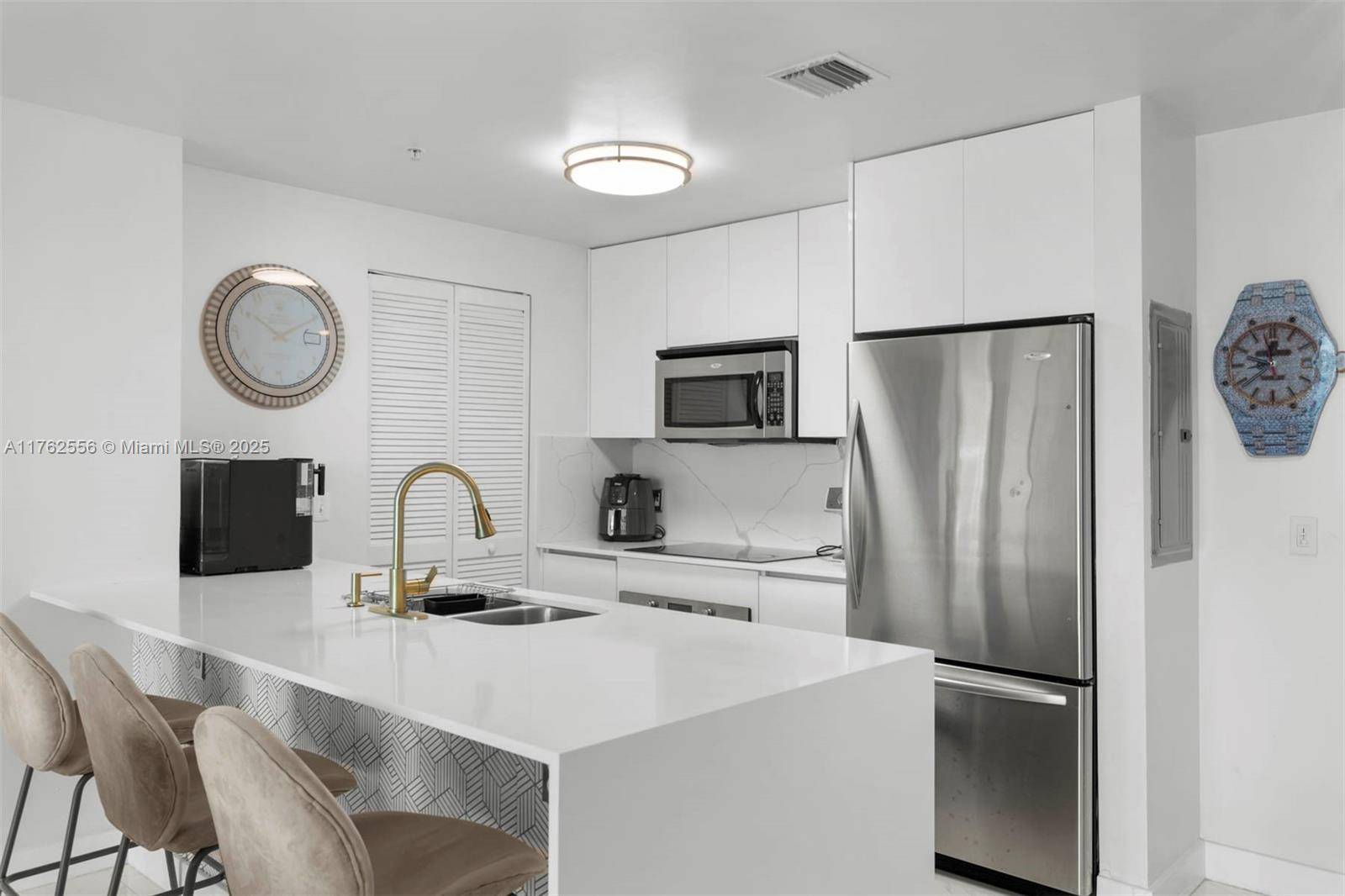 Wake up to beautiful water views in this newly renovated 2 bedroom condo.