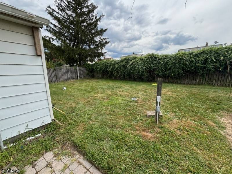 6Th St Sayreville Boro New Jersey Single-Family