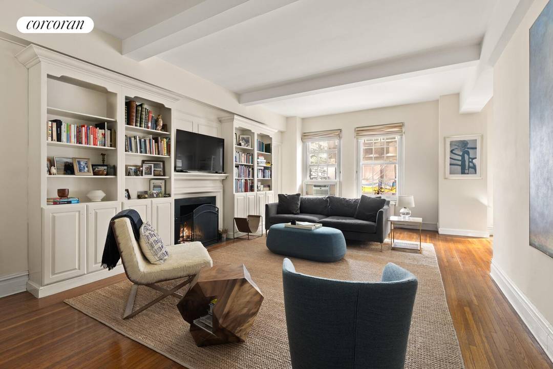 77 Park Avenue, Apt 2C Oversized Junior 4 in the Heart of Manhattan Rare oversized Junior 4 with fireplace, windowed baths, and exceptional storage, located in a full service prewar ...