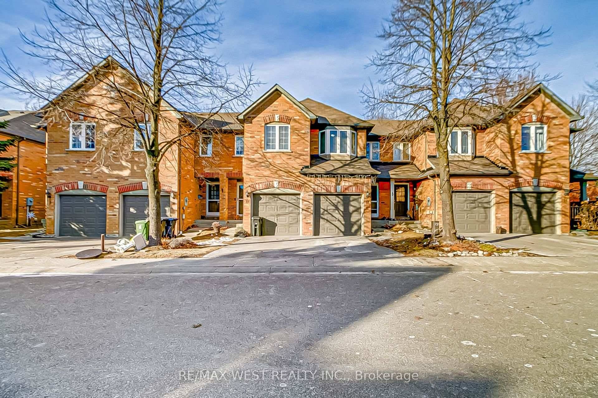 Rouge Hill Walk by Daniels offers the perfect blend of convenience and lifestyle.
