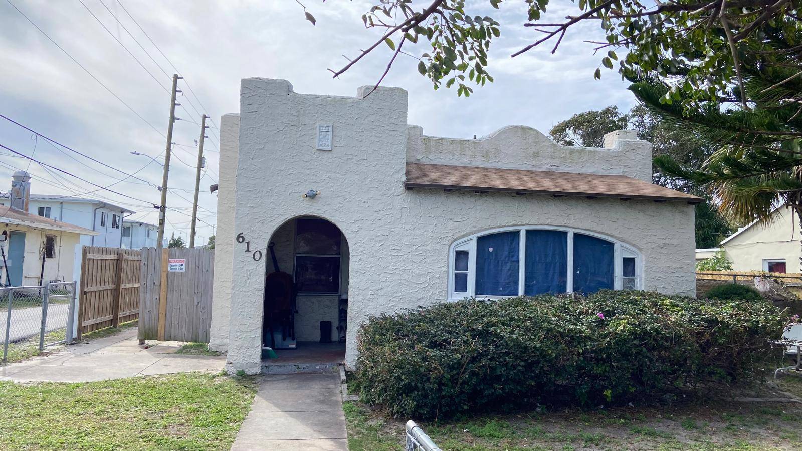 Spanish Style 1920's Northwood Addition Duplex.