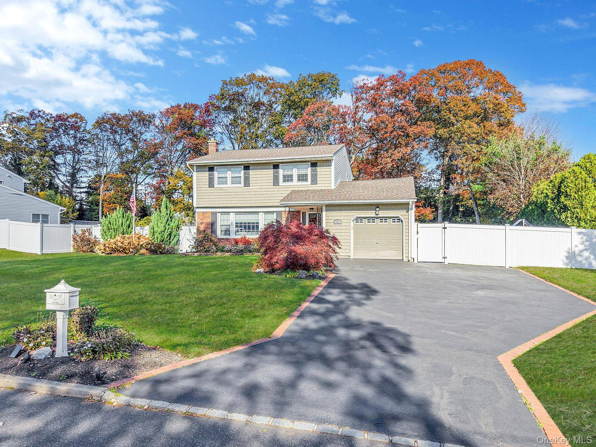 Nestled on. 47 acres in the sought after Bretton Woods section of Hauppauge, this beautifully updated and meticulously maintained colonial offers the perfect blend of comfort, style, and modern living ...