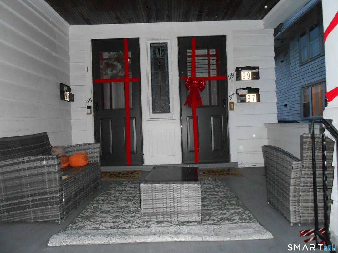 Beautiful and Desirable Upper North End 3 Family.