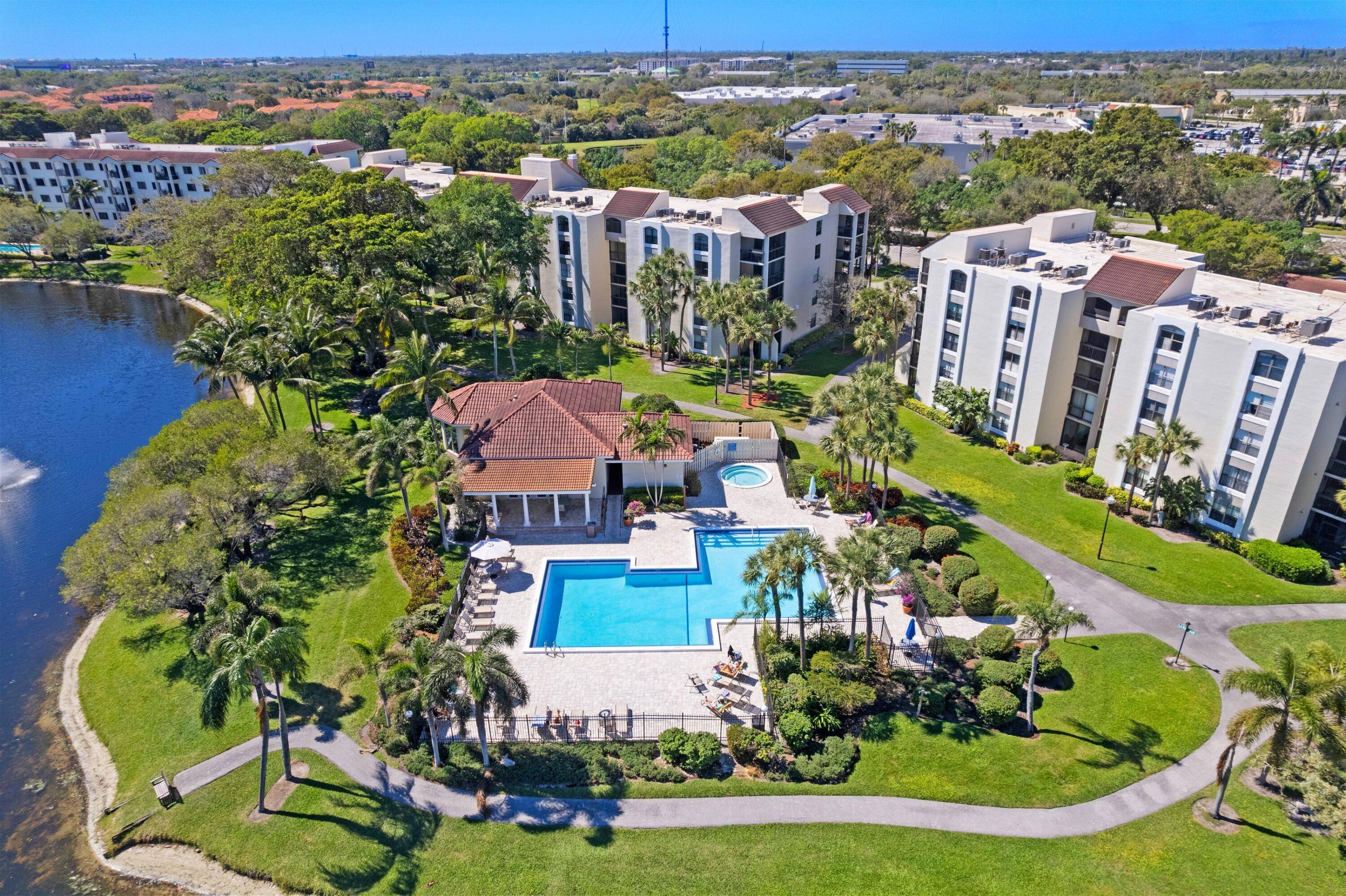 Calling all Snowbirds ! The Perfect Winter Escape !