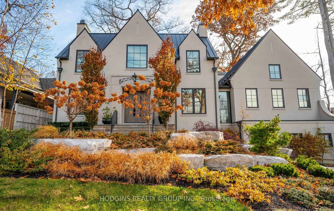 Custom Masterpiece in Prestigious Mineola West by architect Lauren Boyer.
