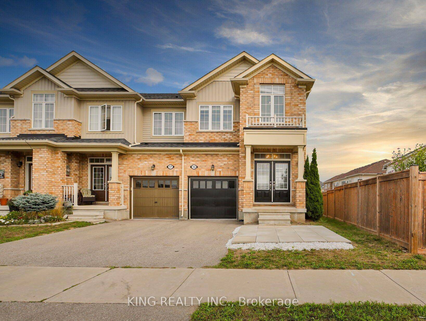 This gem wont last. Discover the scenic views, Remarkable Trails, Serenity of living by Grand River.