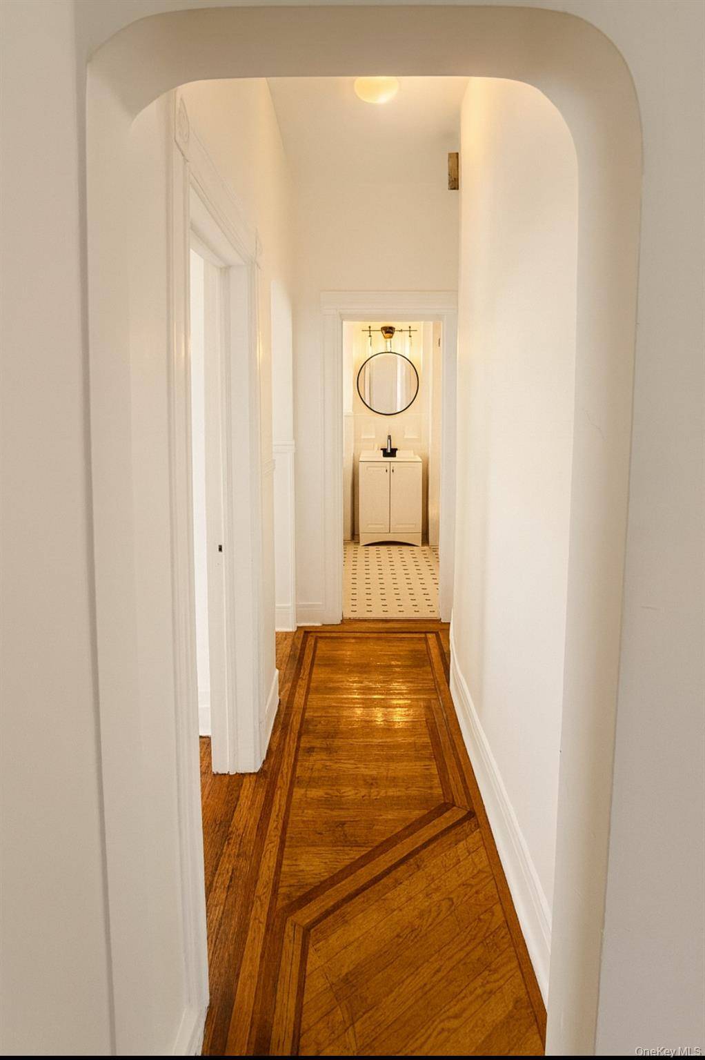 Welcome to 194 Summit Ave, a beautifully maintained 3 bedroom, 1 bath apartment located on the second floor of a classic Mount Vernon home.