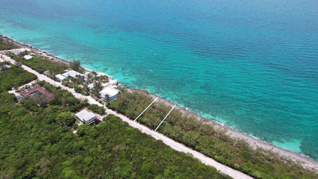 WATERFRONT RAINBOW BAY Land Eleuthera