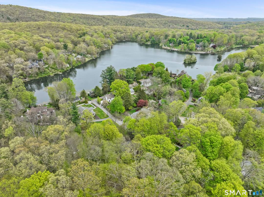 Inviting, renovated ranch in the peaceful Rainbow Lake community of Ridgefield, Connecticut.