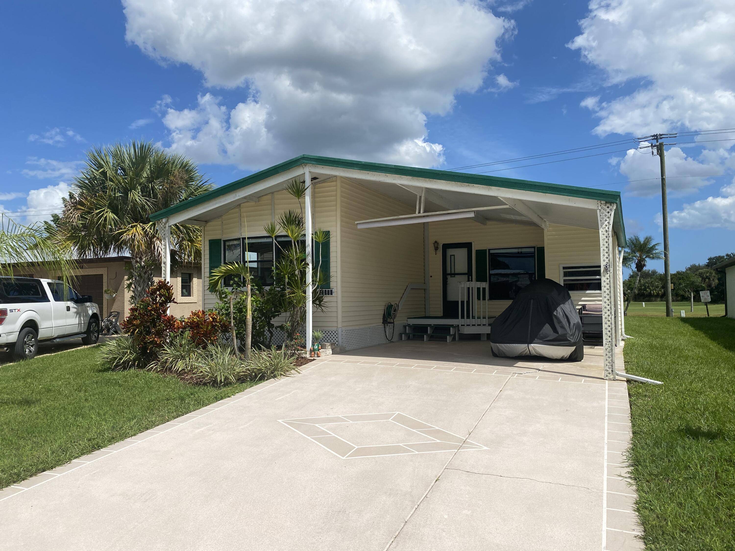 Beautiful waterfront and golf course View from your rear porch !