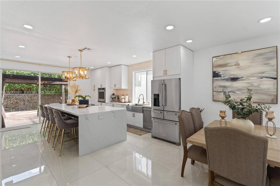 Beautiful two story single family home located in the prestigious gated community of Savanna in Weston, offering approximately 2, 100 sq ft of living space.