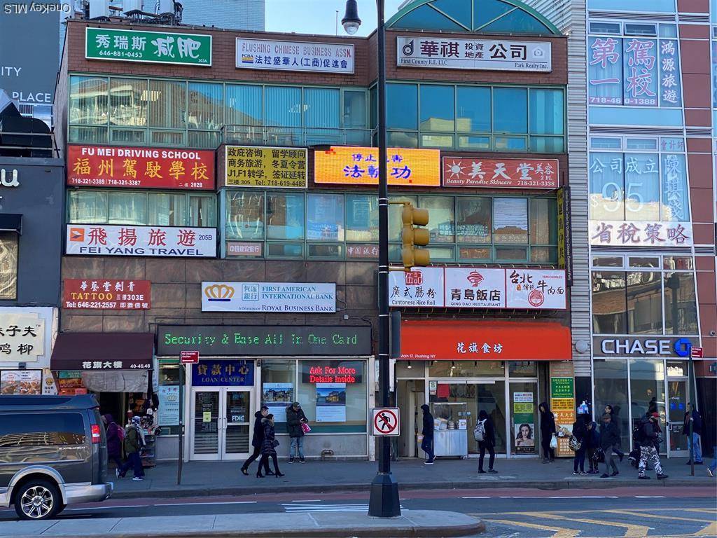 Prime Retail Opportunity 4048 Main Street, Flushing, NY 11354 Located in the heart of Downtown Flushing, this exceptional three story granite commercial building offers unmatched visibility and convenience.