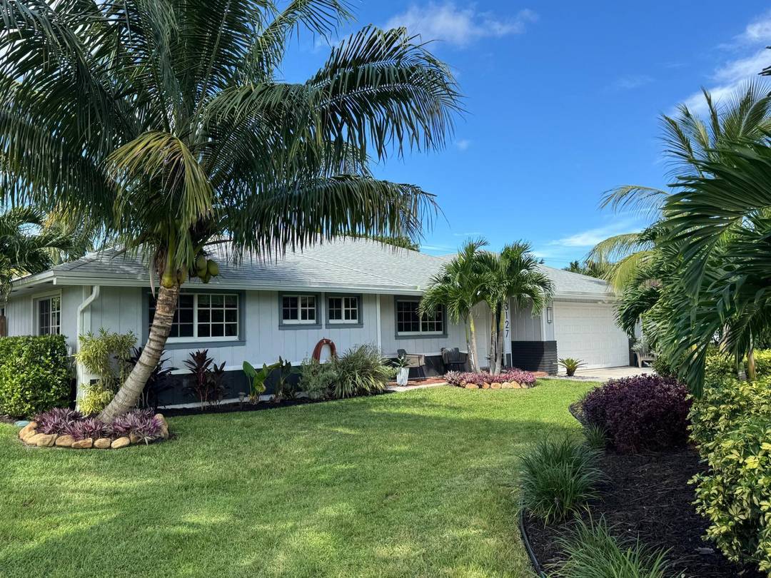 Completely remodeled 3 bedroom, 2 bathroom single family home near downtown Delray Beach.