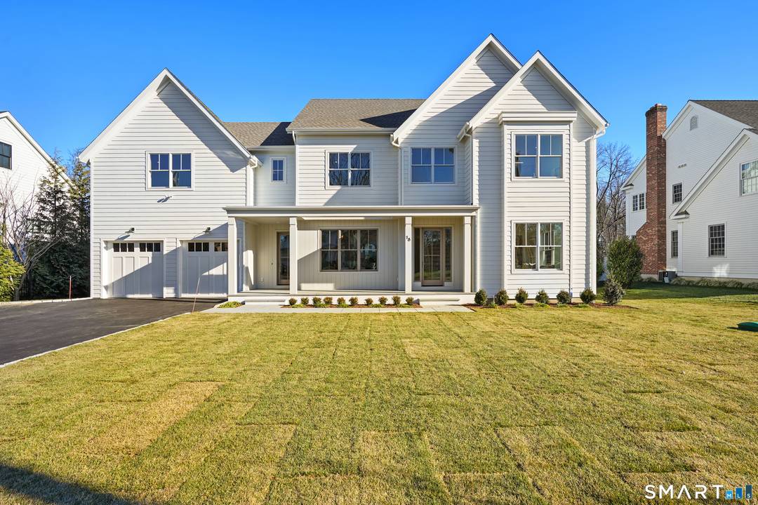 Nestled near the end of an upscale cul de sac in prime Greens Farms, the newest SIR SIGNATURE Home blends timeless design with modern luxury on beautifully flat, private grounds.