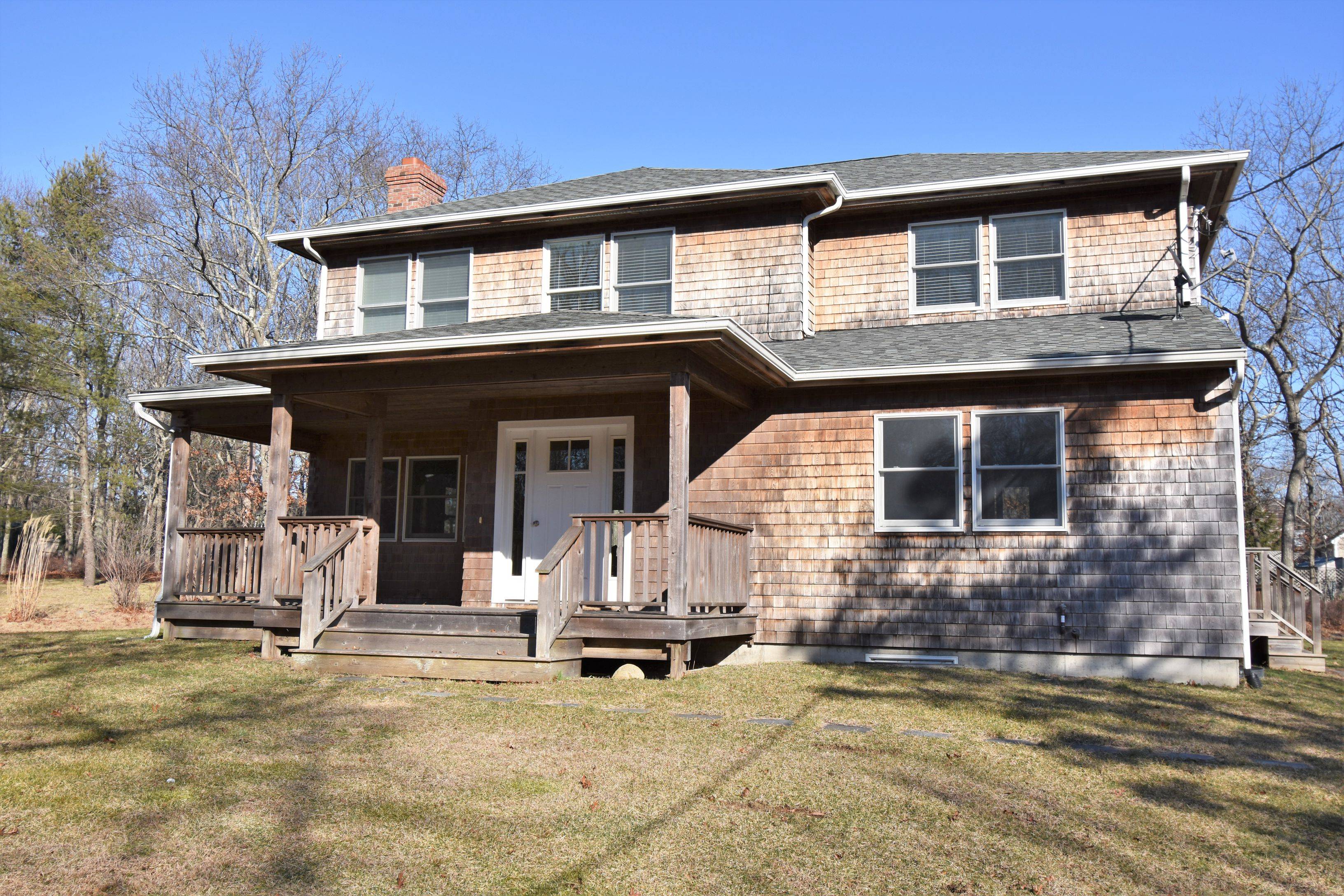 East Hampton, NY, 11937 Nest Seekers Nest Seekers