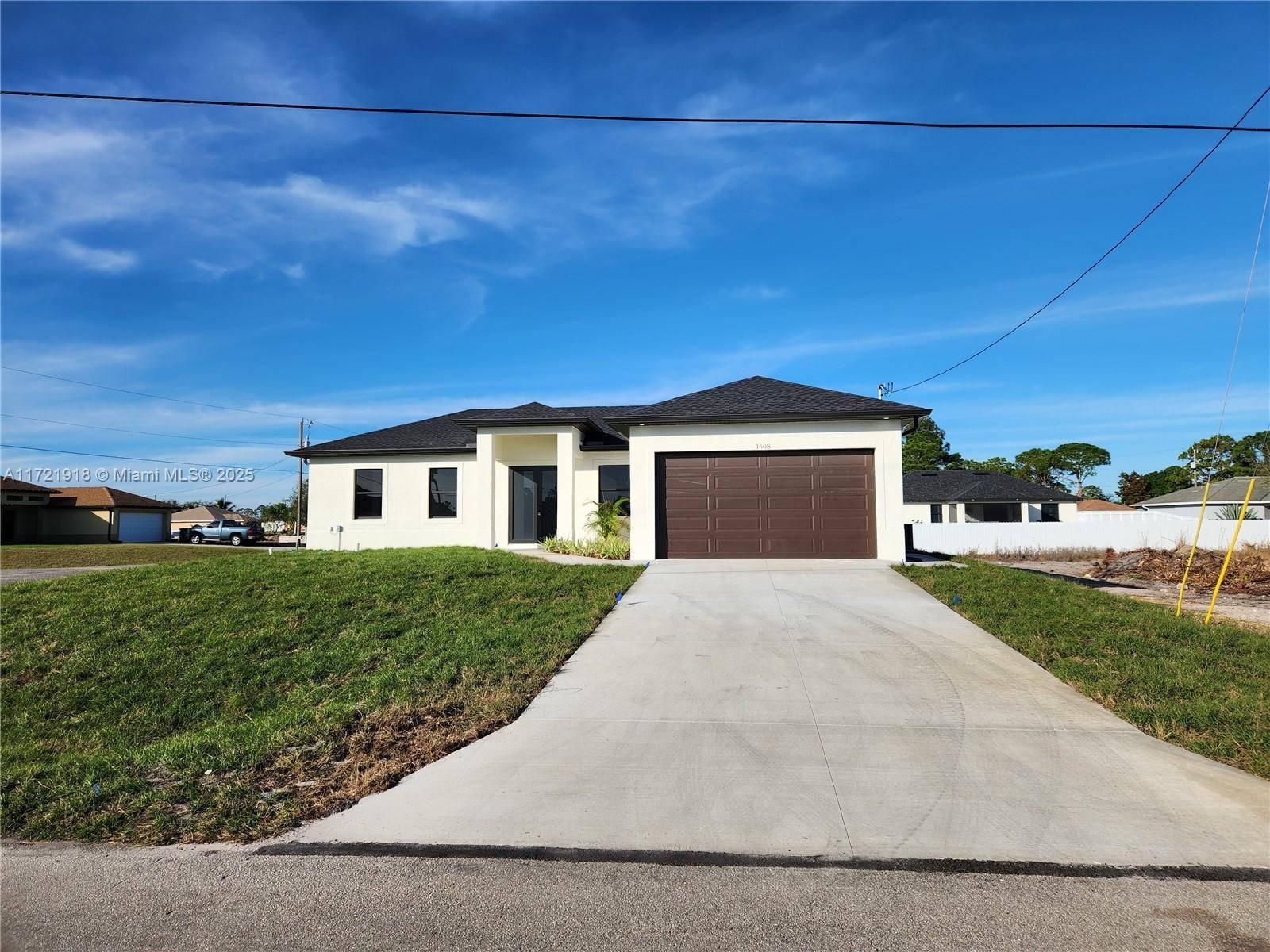 MOTIVATED SELLER OFFERING GENEROUS CONCESSION TOWARDS BUYER'S CLOSING COST, BRING YOUR BEST OFFER TO OWN THIS GREAT CORNER NEW CONSTRUCTION HOME, LOCATED IN ONE OF LEHIGH ACRES MOST DESIRABLE AREAS, ...