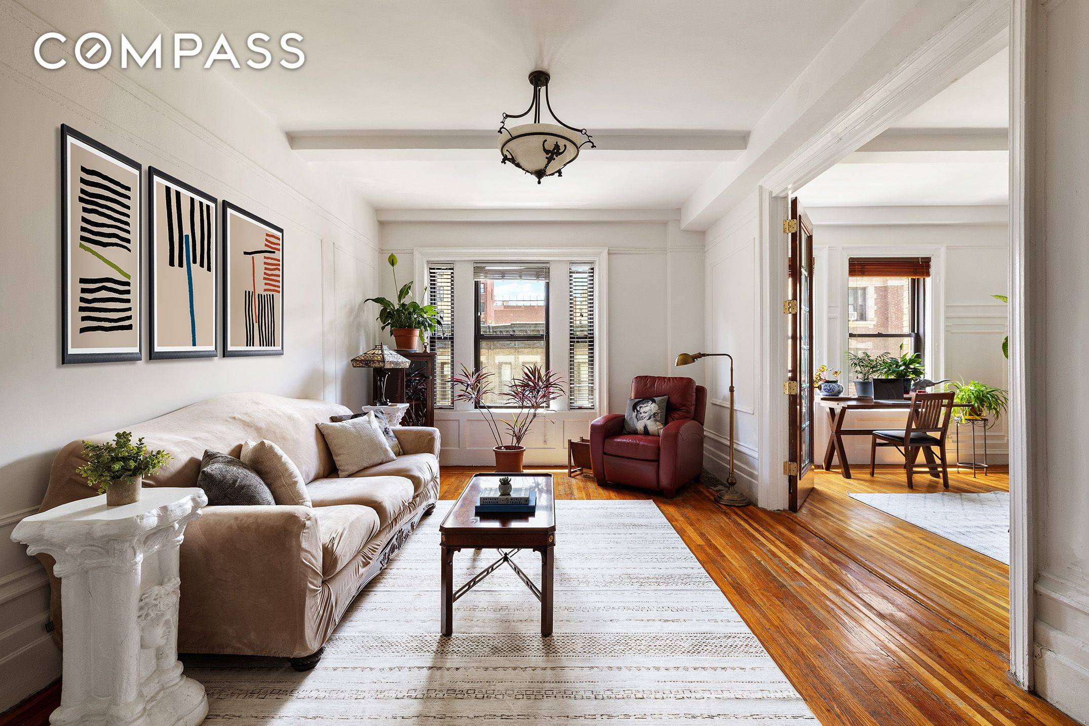 Residence 54 at 609 West 114th Street is a sprawling, renovated three bedroom home which perfectly marries prewar elegance with modern convenience given its gorgeous, recently redone kitchen and bathroom.
