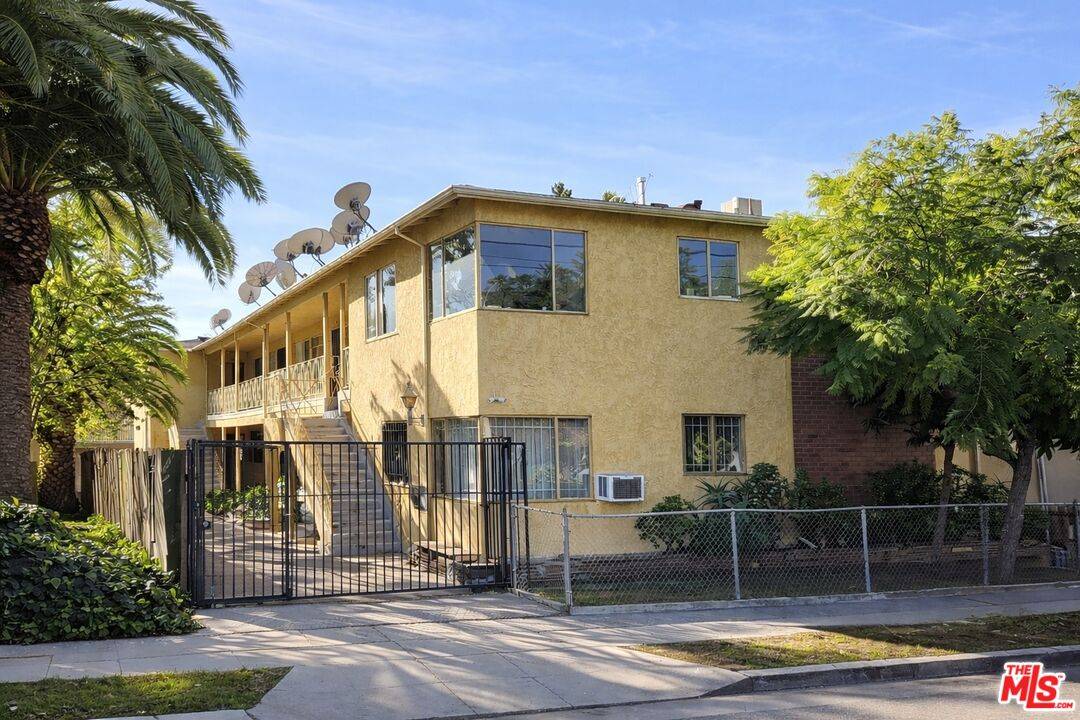 4730 Franklin Ave 11BR Hollywood Hills East La
