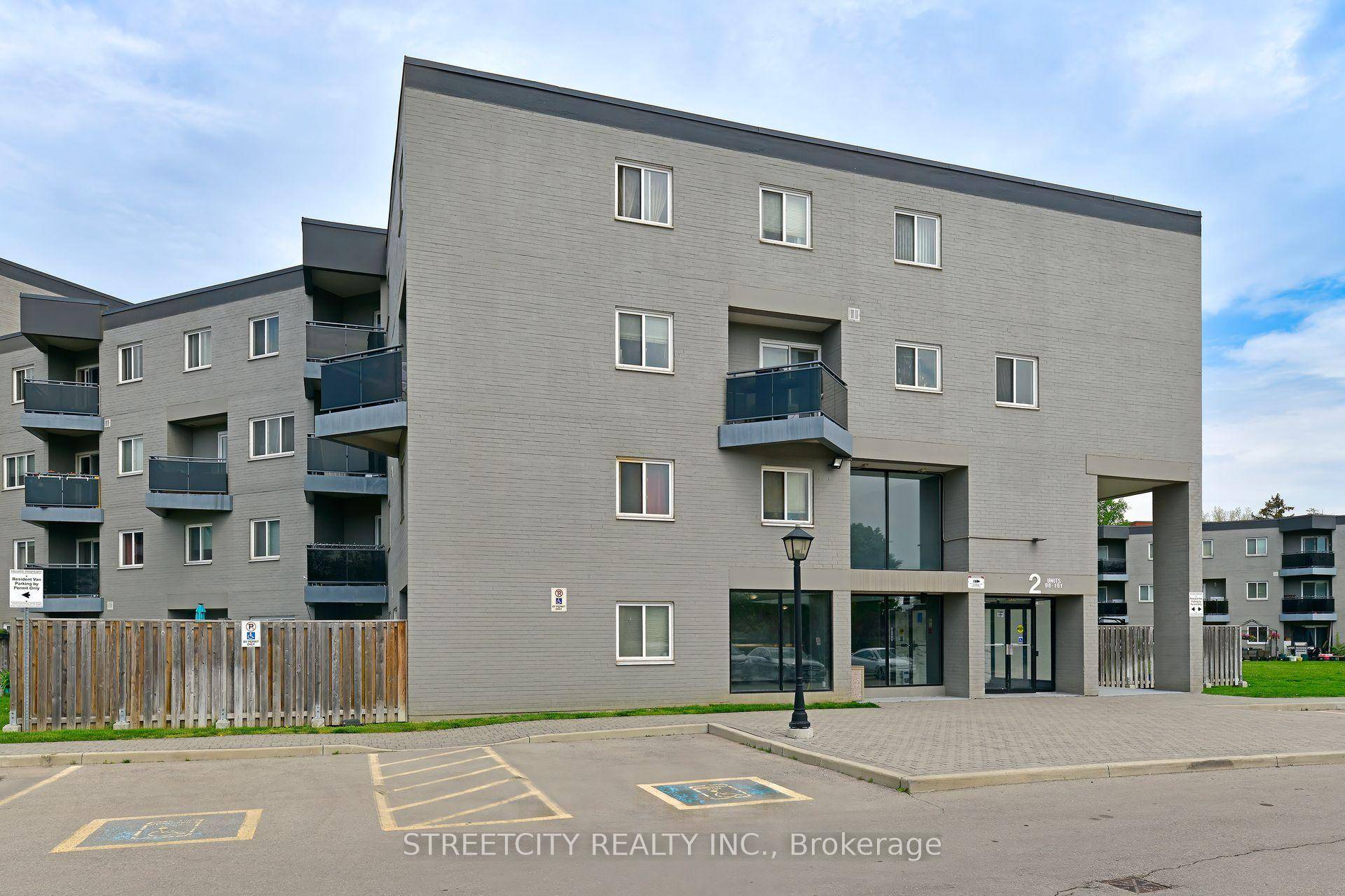 Welcome to this bright and spacious two storey corner unit, ideally situated in the heart of vibrant Clarkson Village.