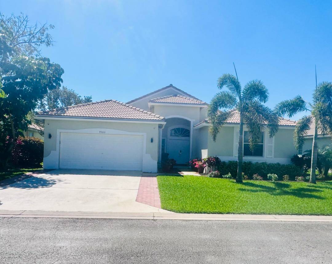 Beautiful Single Family Home in Western Boynton Beach area.
