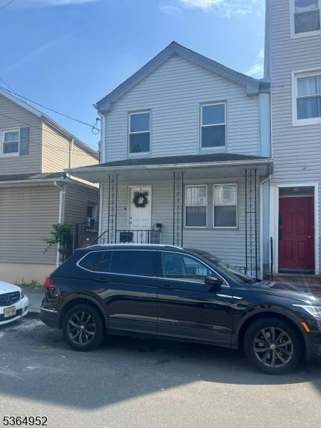 Welcome to opportunity in the heart of Newark Ironbound Section !