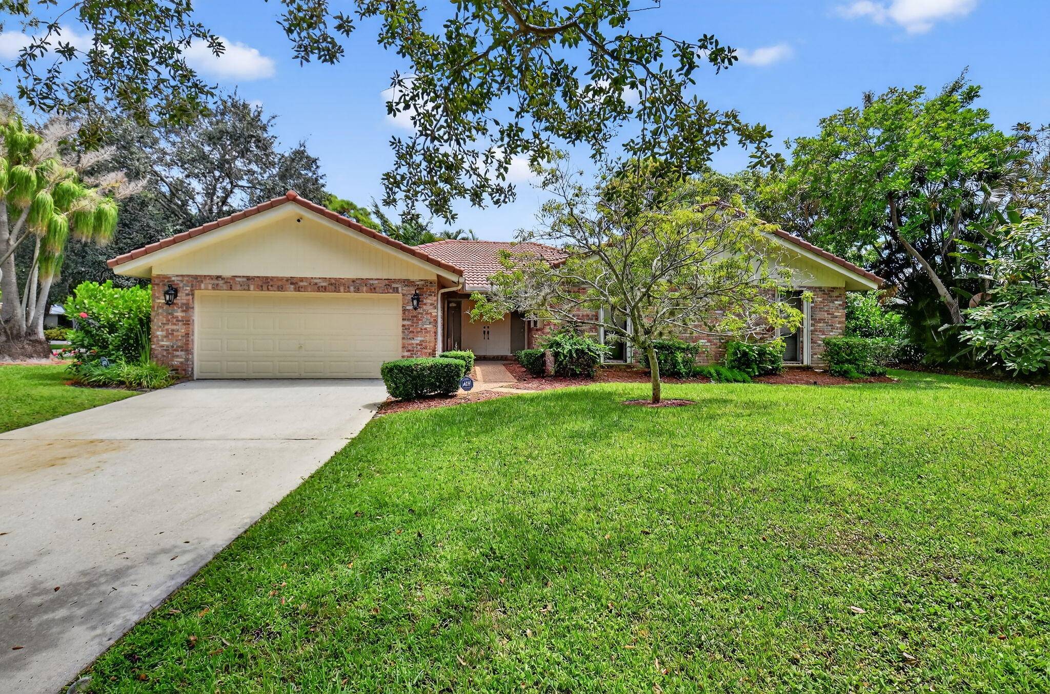 Beautifully updated 3BR 2.