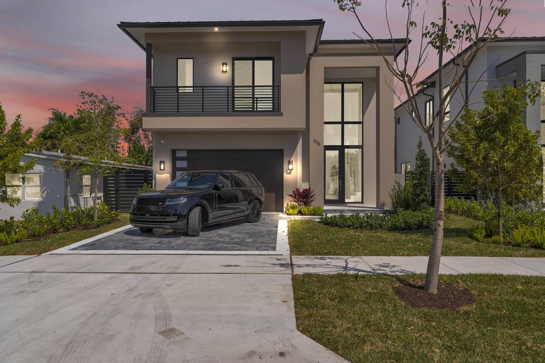 NEWLY BUILT Amazing opportunity to enjoy this bespoke contemporary smart home with over 3, 700 sq ft of sumptuous living.