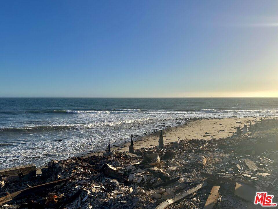 19306 Pacific Coast Hwy Malibu LA
