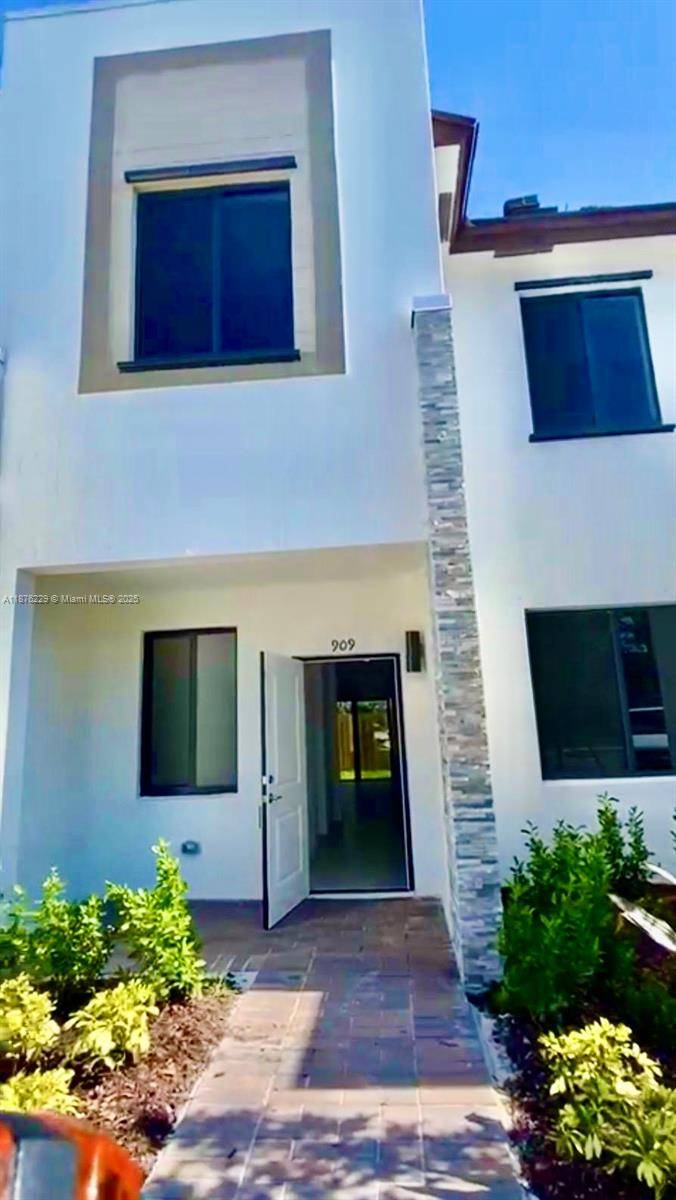 Beautiful 3 bedroom, 2. 5 bath townhouse built in 2022 with nearly 1, 500 SF of modern living space.