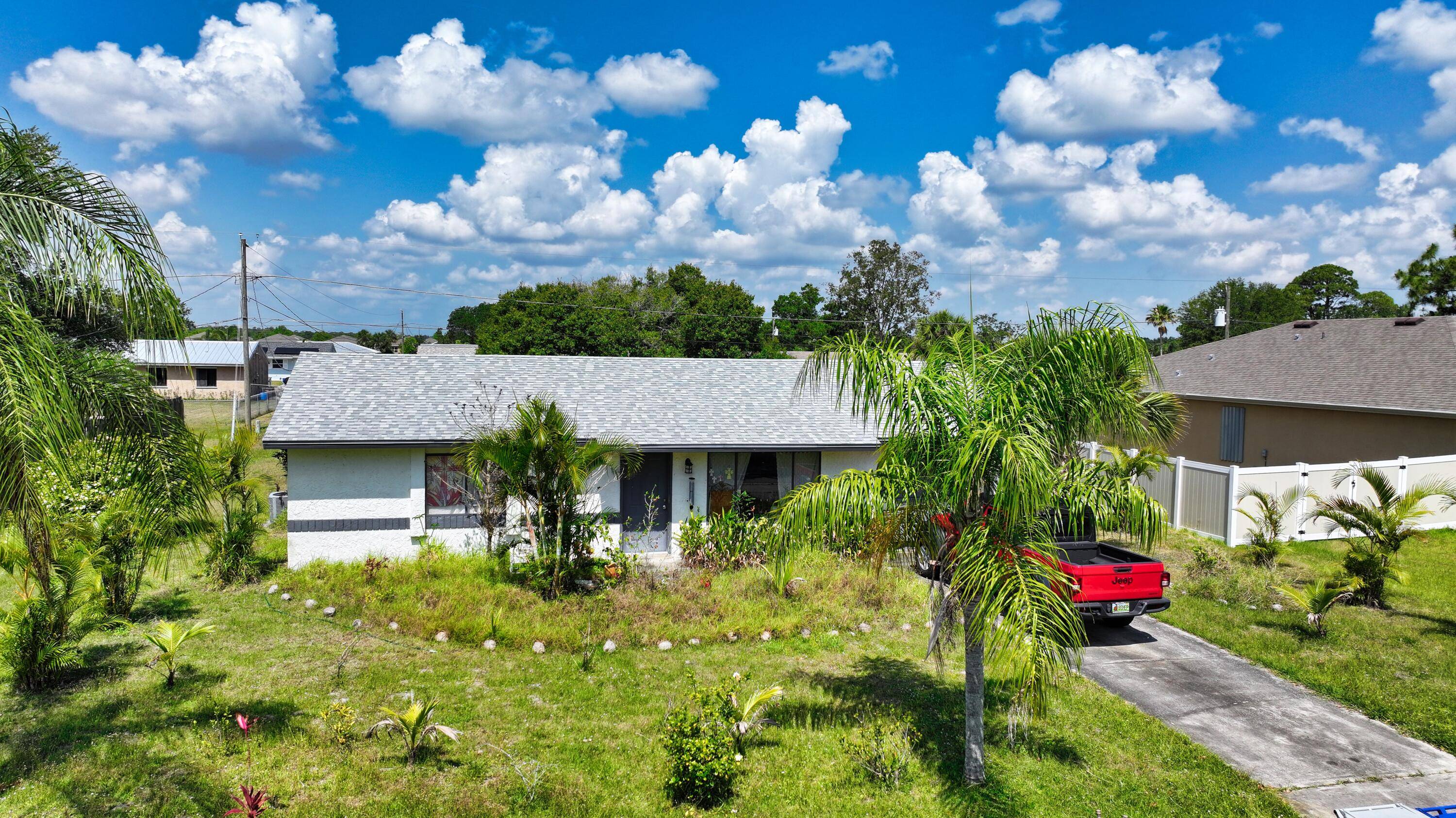 Charming 3 Bedroom, 1 Bathroom, 1 Car Garage home located in Vero Beach Highlands.