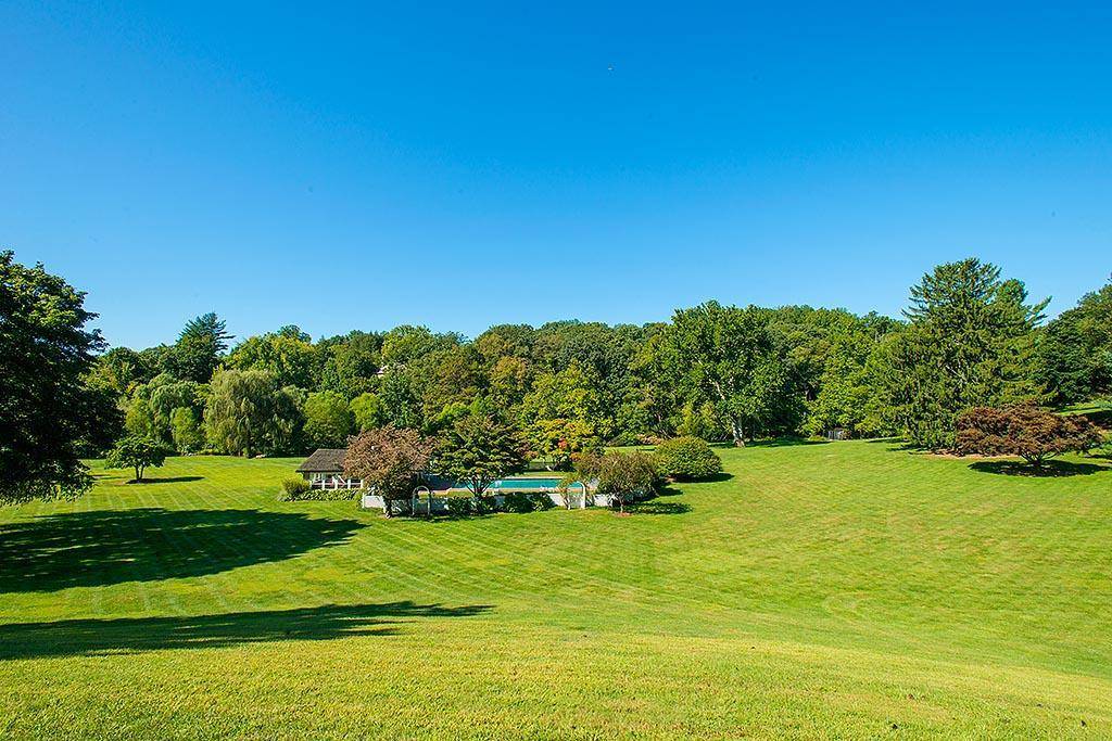 Applecrest is one of Greenwich's greatest hidden treasures.