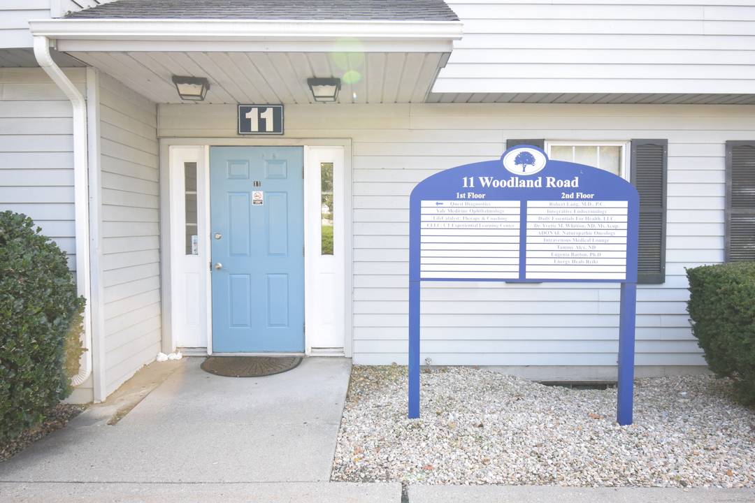 Spacious full floor office medical condominium with private elevator access Fully equipped for healthcare or professional business use.