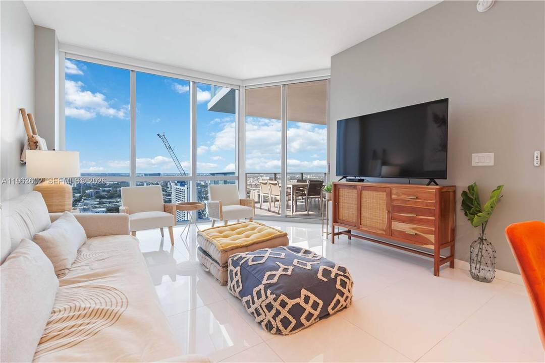 Beautifully furnished 1 bedroom enclosed den and 2 full bathrooms unit located on a high floor with breathtaking sunset views.