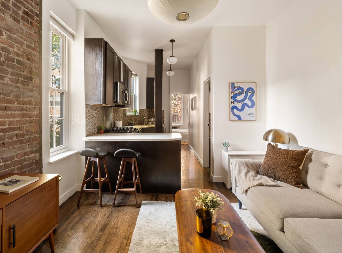 Welcome to 345 West 21st Street, tucked along one of Chelsea's most picturesque tree lined blocks !