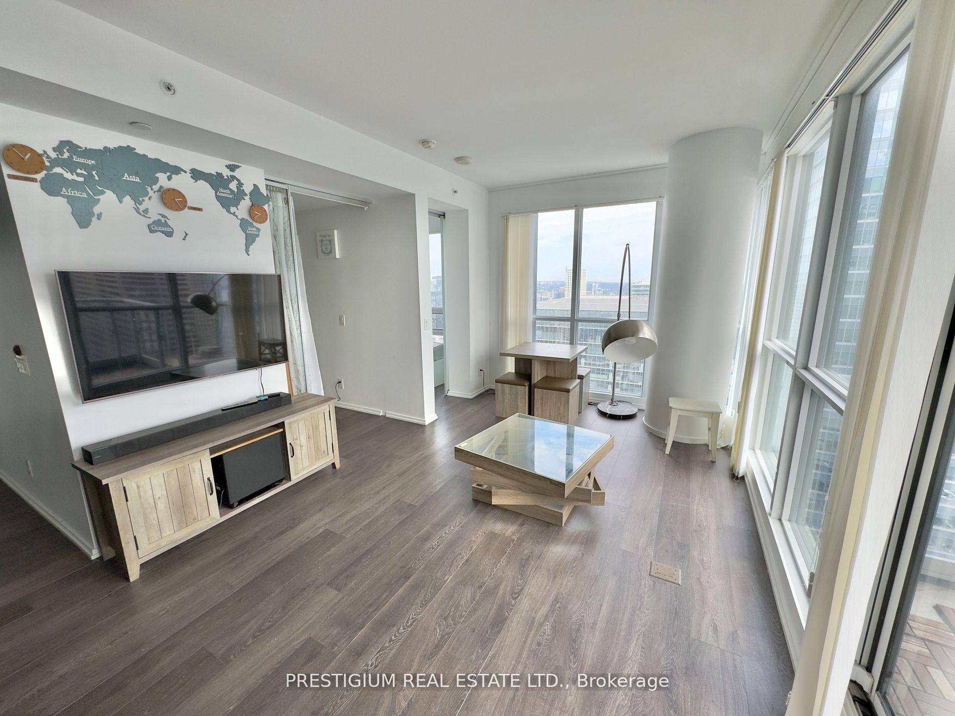 Experience luxurious living in the heart of Toronto's Financial District.