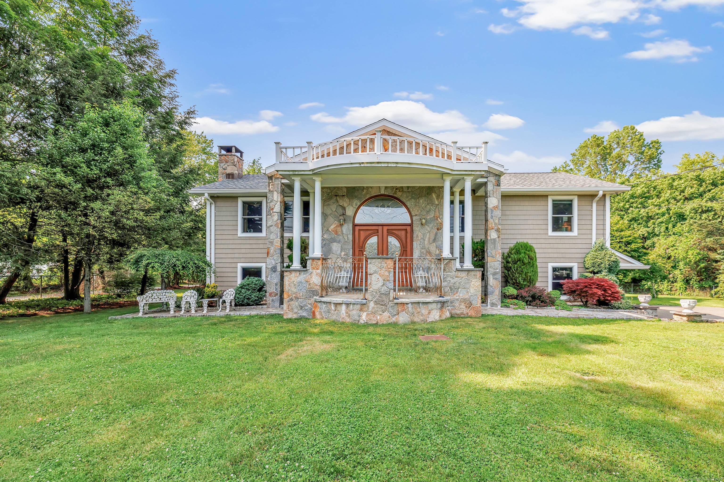 Welcome to elegant living !