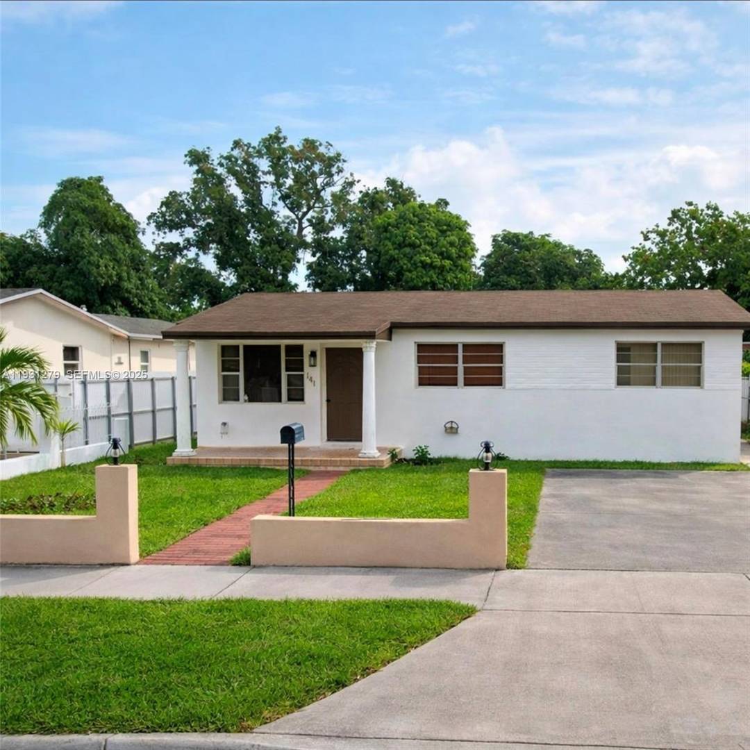 STUNNING REMODELED 4 2 IN HIALEAH IMPACT WINDOWS IN LAW SUITE POTENTIAL HUGE LOT WITH ROOM FOR POOL TURN KEY GEM !