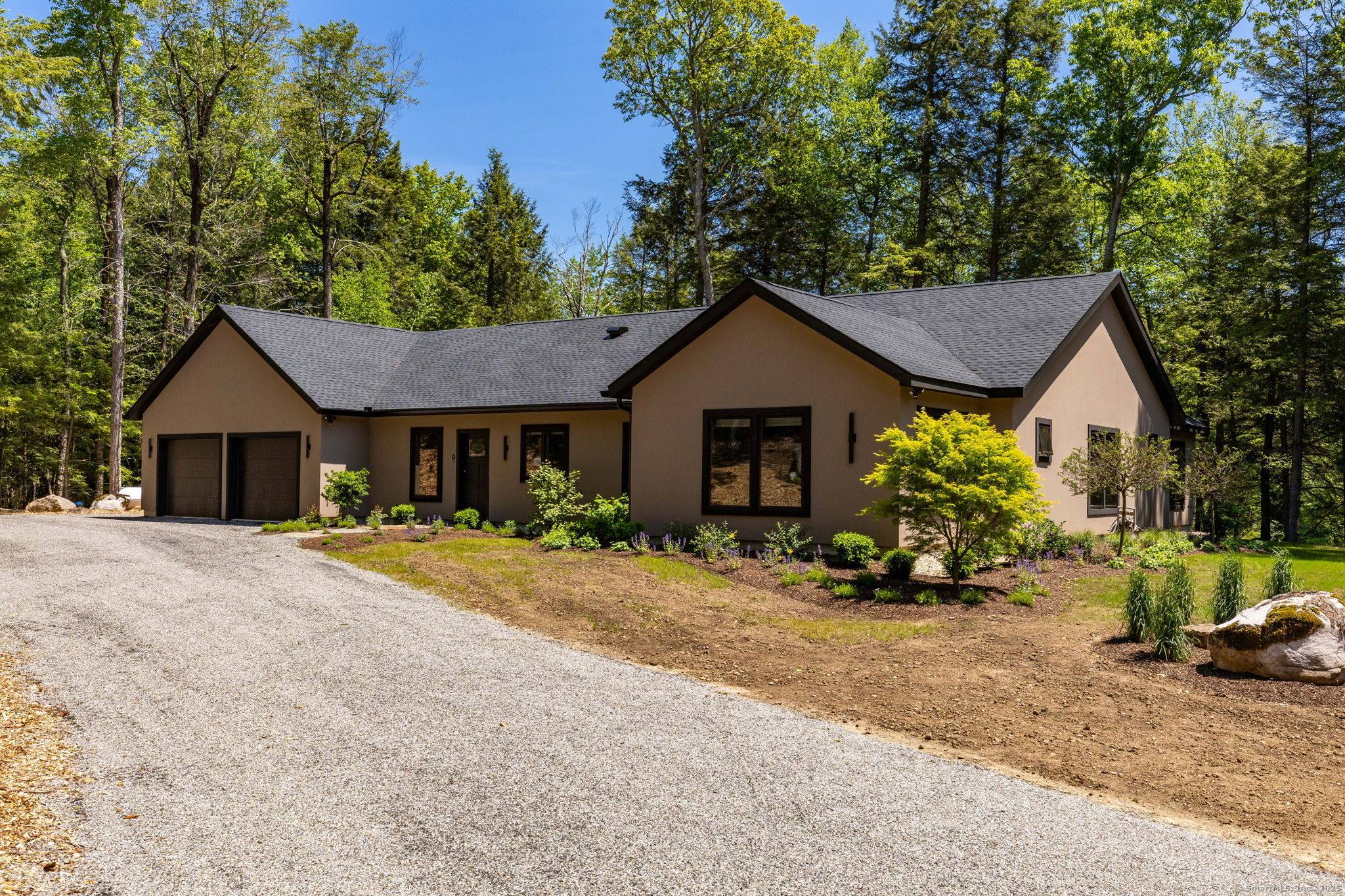 Enjoy the AUTUMNAL BEAUTY from 9 15 10 14 or Spend the WINTER season in this masterpiece of design and comfort that awaits you in this modern, uber chic newly ...