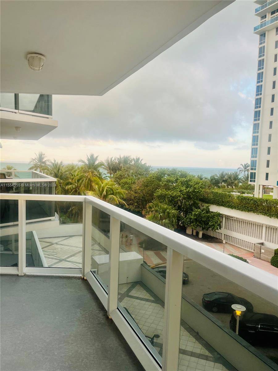 Beautiful ocean view Condo on the beach.