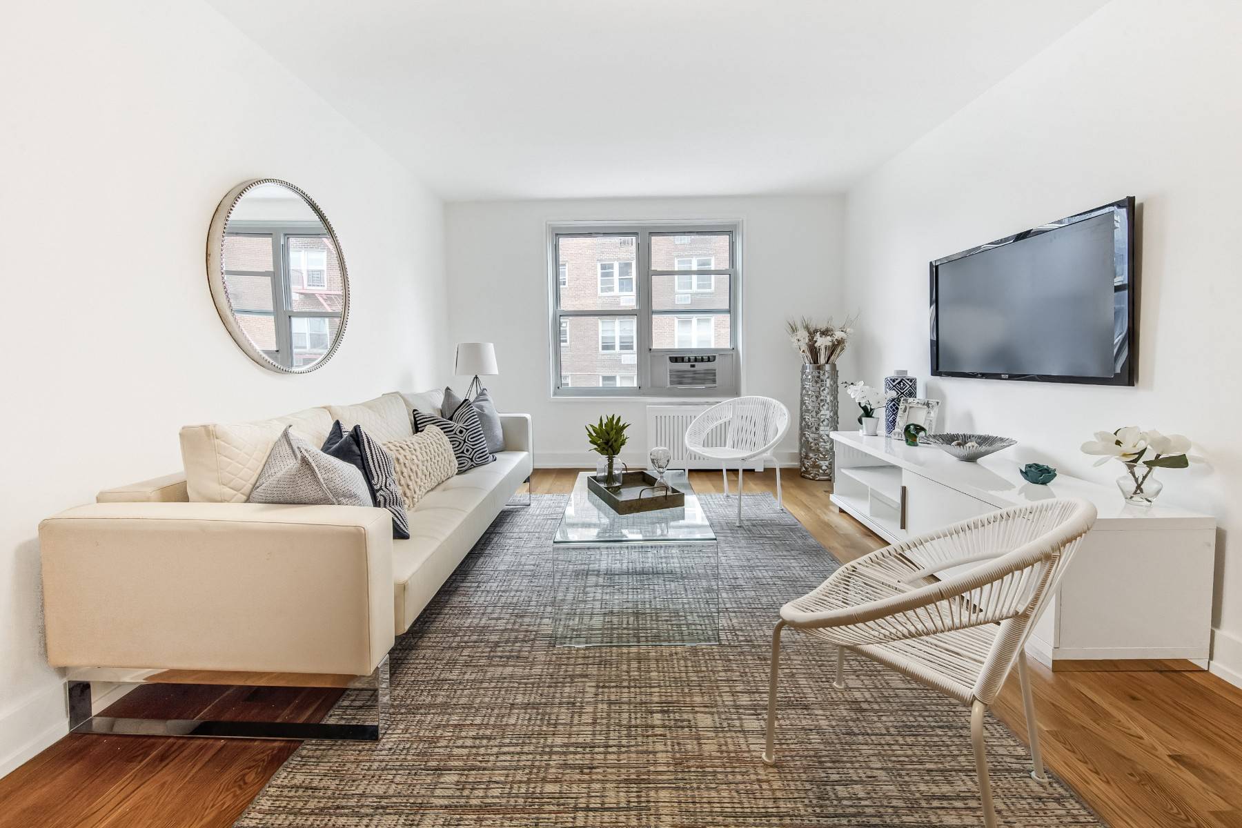 Welcome to Flushing's newest condo conversion !