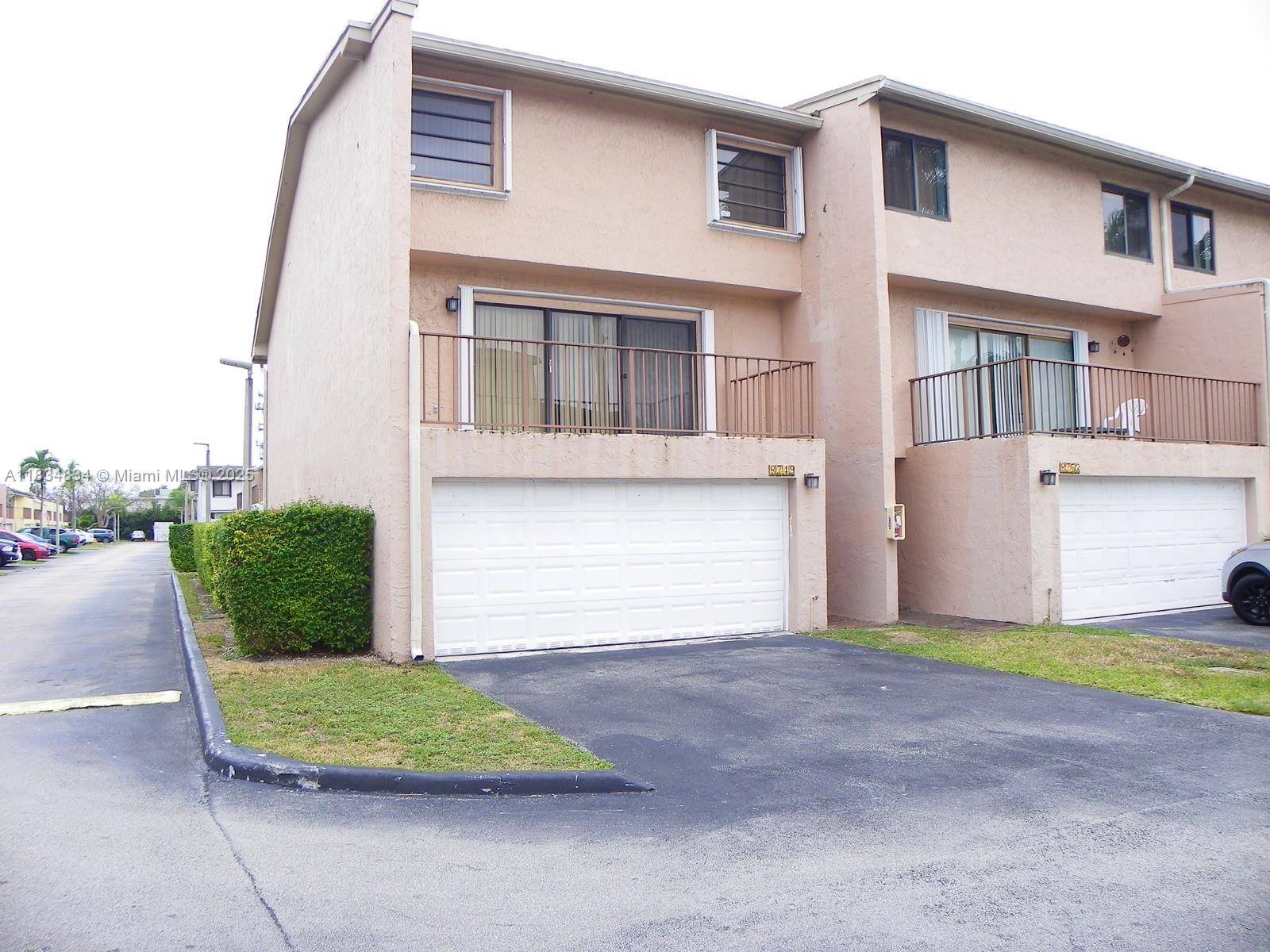 Don t Buy A House until you ve seen this tri level townhome with over 2200 sq.