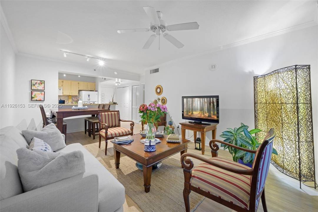 Exceptional opportunity in Coral Gables at 315, 000.