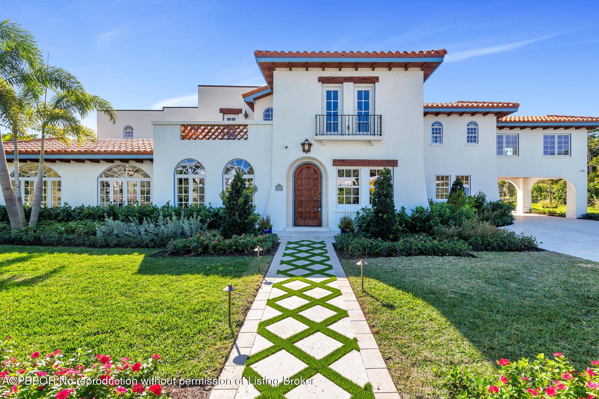 One of the largest estate properties in West Palm Beach.